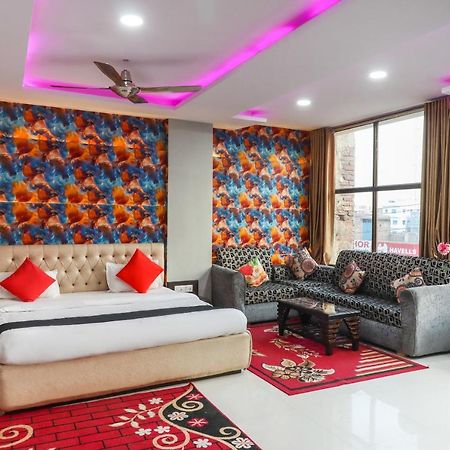Capital O 70631 Hotel Dwarka International Darbhanga Exterior photo